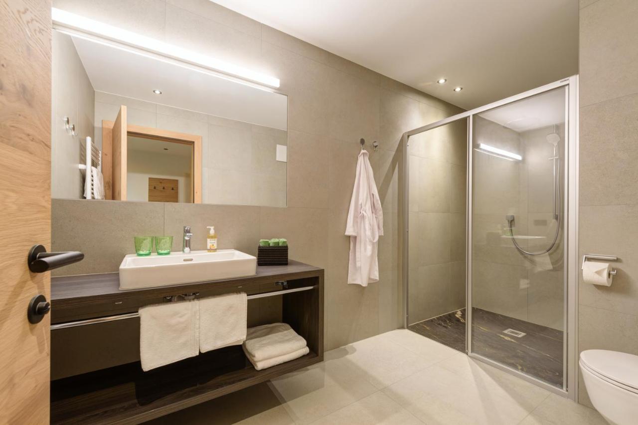 Haus St Anton - Incl Gratis Premium Sommerkarte Sankt Anton am Arlberg Dış mekan fotoğraf
